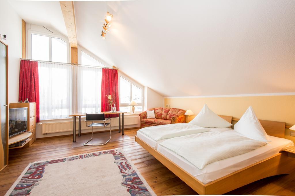 Hotel St. Martin Marktoberdorf Habitación foto