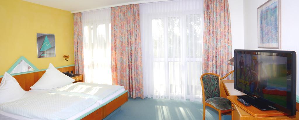 Hotel St. Martin Marktoberdorf Habitación foto